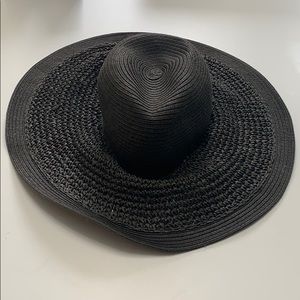 Black J Crew sun hat
